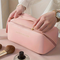 ELUNEA Essential Beauty Pouch