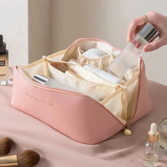 ELUNEA Essential Beauty Pouch