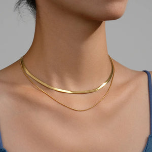 Collar Lía · Gargantilla Herringbone